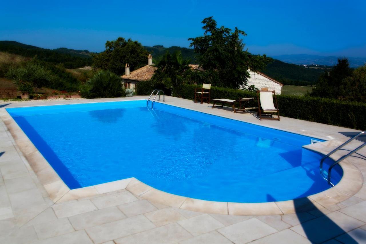 Agriturismo Girolomoni - Locanda Isola del Piano Εξωτερικό φωτογραφία
