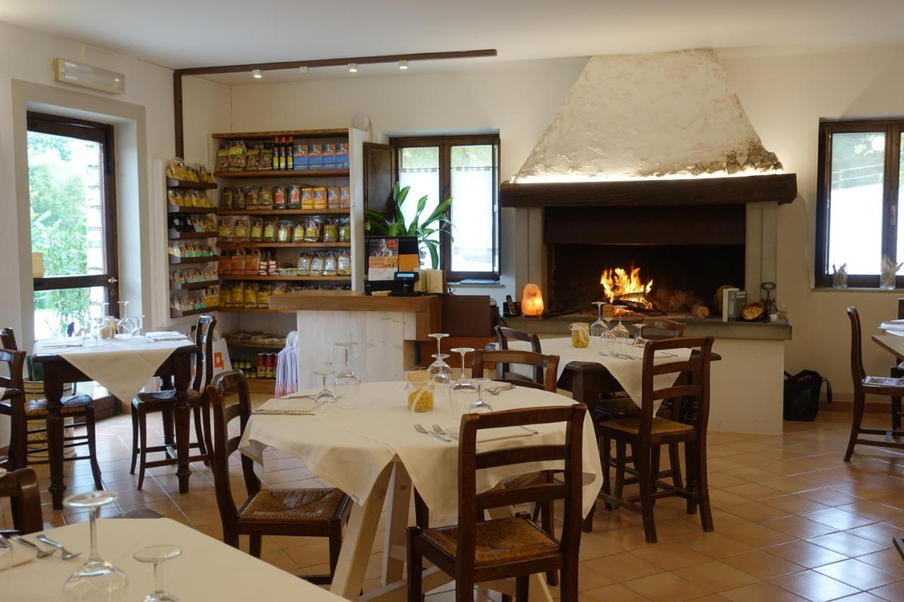 Agriturismo Girolomoni - Locanda Isola del Piano Εξωτερικό φωτογραφία
