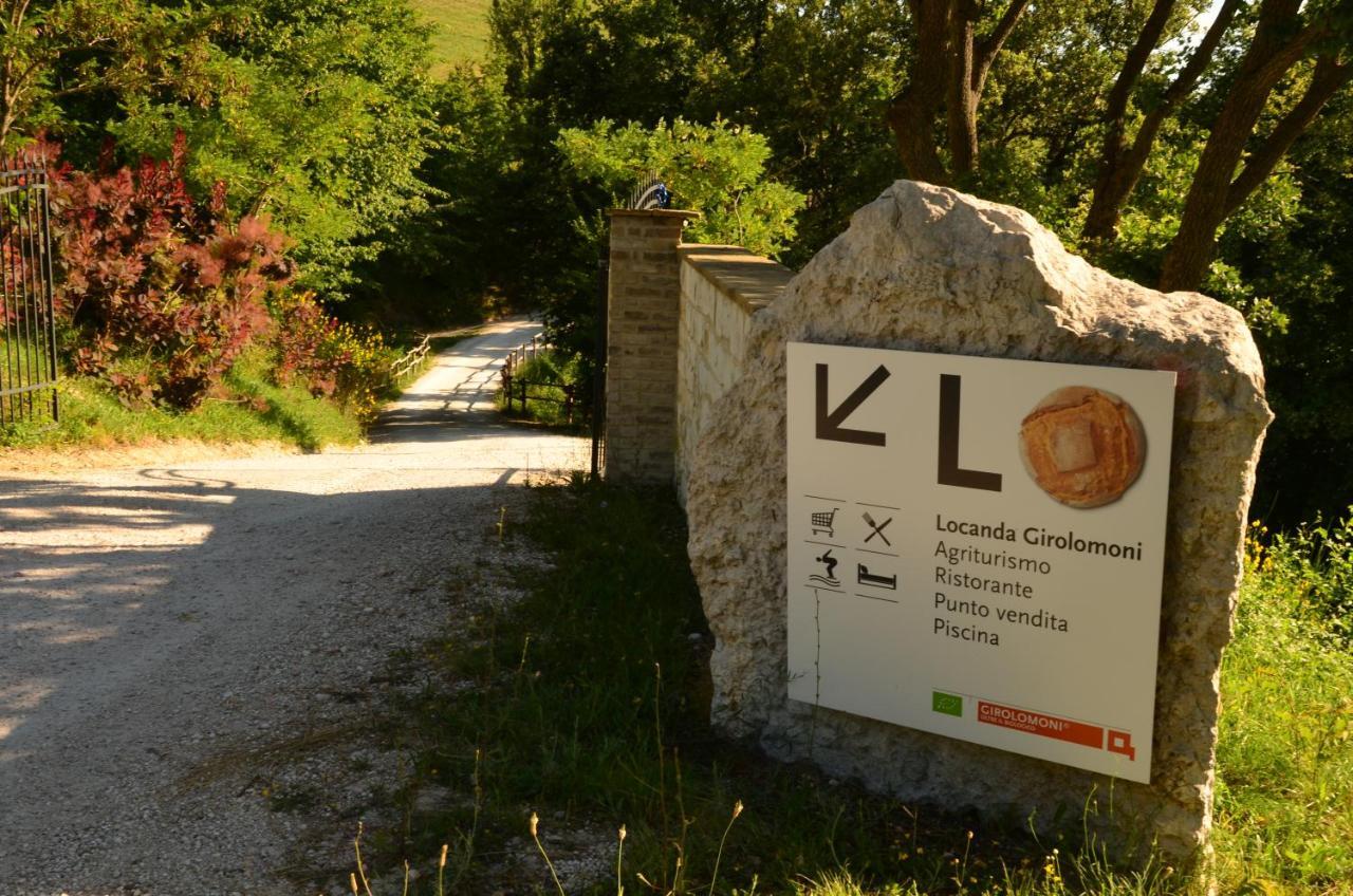 Agriturismo Girolomoni - Locanda Isola del Piano Εξωτερικό φωτογραφία